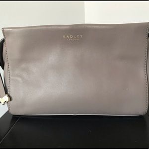 Radley London Abbottsford House Crossbody